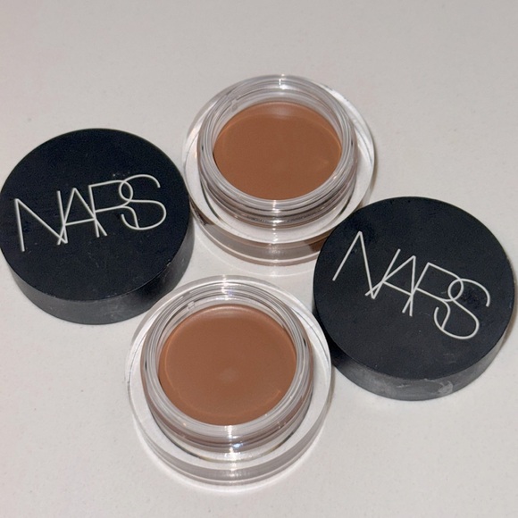 New NARS - SOFT MATTE COMPLETE CONCEALER - MED/DARK 3 - Amande - Picture 1 of 8